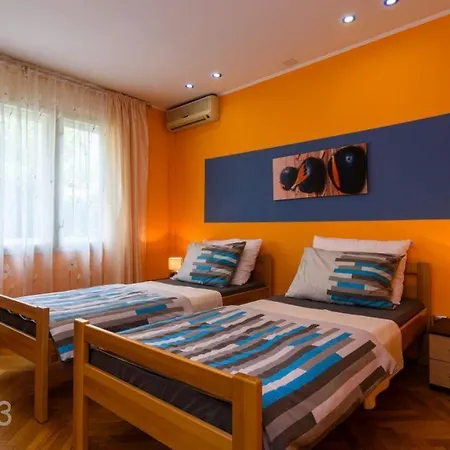 Lara - Croatia Apartamento