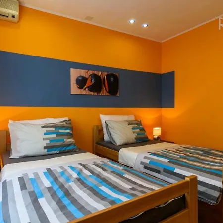 Apartment Lara - Croatia