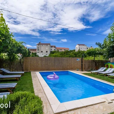 Lara - Croatia Appartement